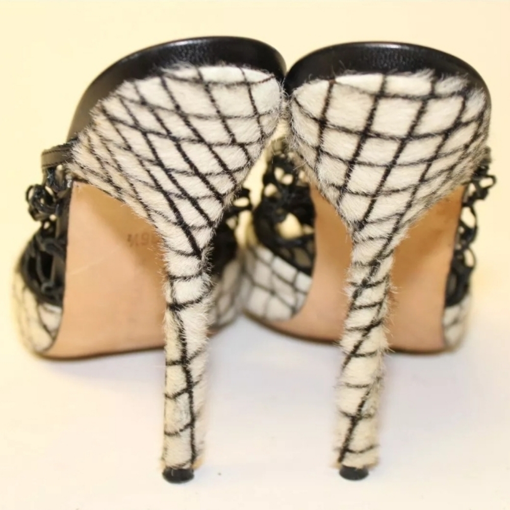 Manolo Blahnik Womens 6.5 HairyLeather Stiletto Slides Italy Shoes - Picture 5 of 16